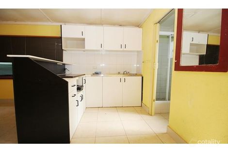 Property photo of 32 Gray Crescent Yagoona NSW 2199