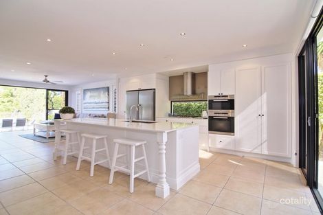 Property photo of 2213 The Parkway Hope Island QLD 4212