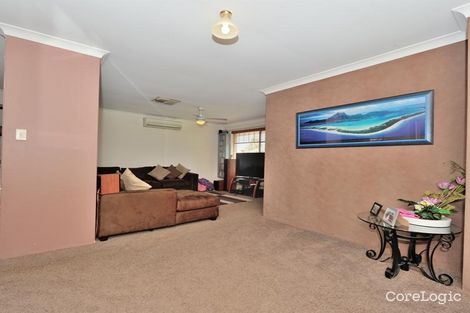 Property photo of 21 Dress Circle Warnbro WA 6169