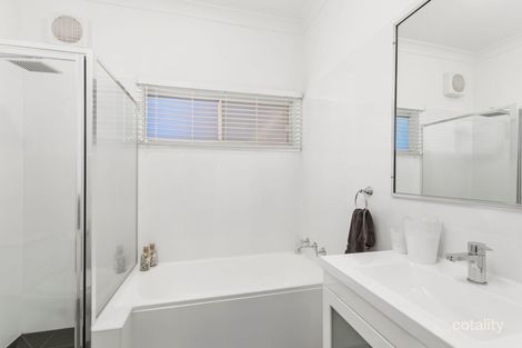 Property photo of 9 Alban Street Corrimal NSW 2518