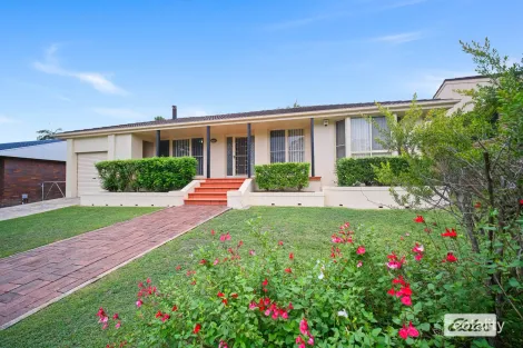 15 Blue Gum Ave, Wingham, NSW 2429