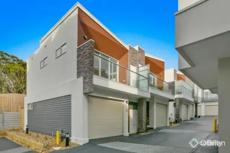 Property photo of 8 Berry Place Seaford VIC 3198