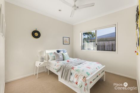 Property photo of 31 Dundee Crescent Wakerley QLD 4154