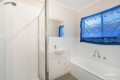 Property photo of 1/11 Cherry Grove Doveton VIC 3177