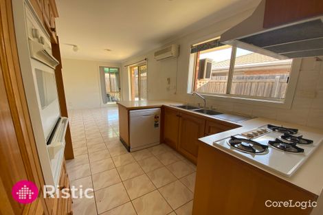 Property photo of 2 Bradley Drive Mill Park VIC 3082