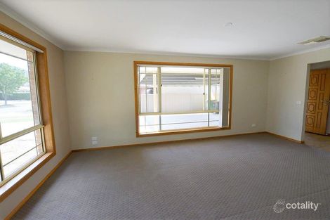Property photo of 13 Birdie Street West Wodonga VIC 3690