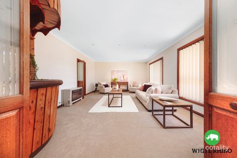 Property photo of 10 Morrison Place Karabar NSW 2620