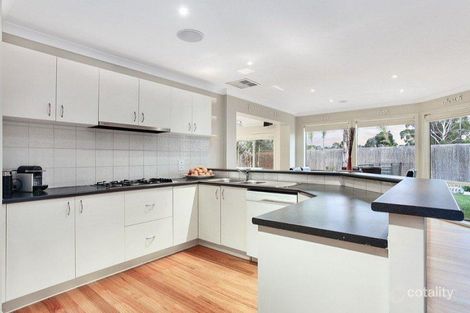 Property photo of 5 Glen Innes Close Wonga Park VIC 3115