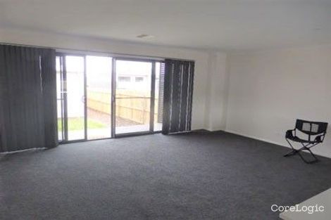 Property photo of 18 Taggart Terrace Coombs ACT 2611