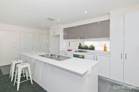 Property photo of 18 Taggart Terrace Coombs ACT 2611