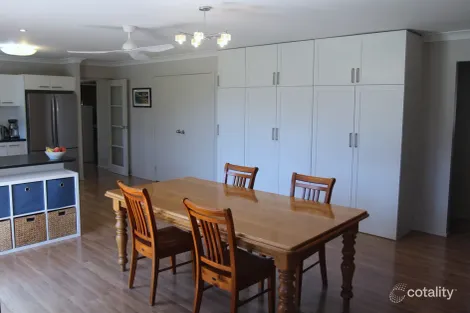 Property photo of 74 Ilumba Way Kelso NSW 2795