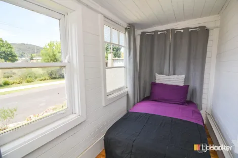 Property photo of 10 Macaulay Street Lithgow NSW 2790