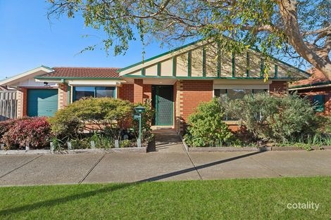 Property photo of 52 McNicholl Way Delahey VIC 3037