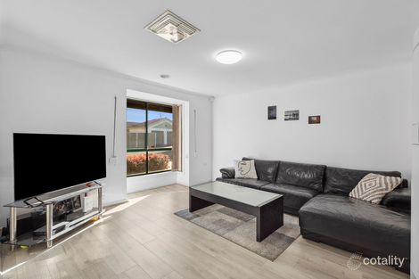Property photo of 52 McNicholl Way Delahey VIC 3037