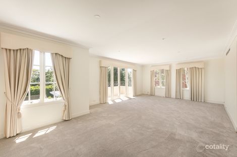 Property photo of 8/679 Toorak Road Toorak VIC 3142