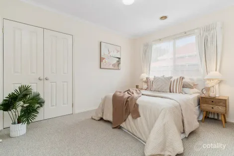 Property photo of 5 Jendalyn Close Mount Martha VIC 3934