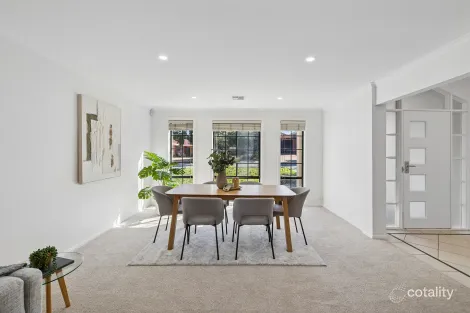 Property photo of 9 Dulverton Street Amaroo ACT 2914