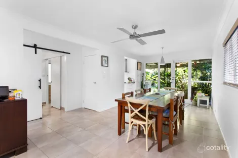 Property photo of 23 Lendon Street Deagon QLD 4017