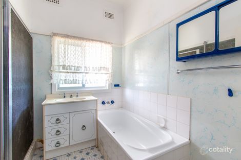 Property photo of 32 Deane Street Belmont NSW 2280