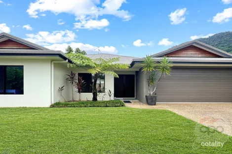 15 Heysen Cl, Redlynch, QLD 4870
