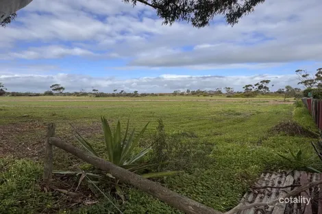 10 Kadina Rd, Moonta, SA 5558