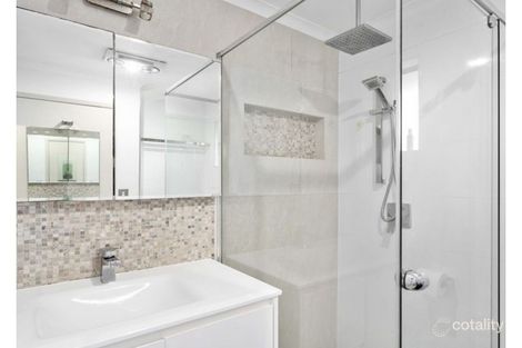 Property photo of 8 Script Court Oxenford QLD 4210