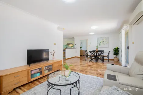 Property photo of 1 County Drive Fletcher NSW 2287