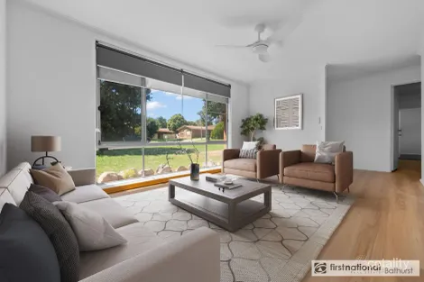 Property photo of 5 Garner Close Windradyne NSW 2795