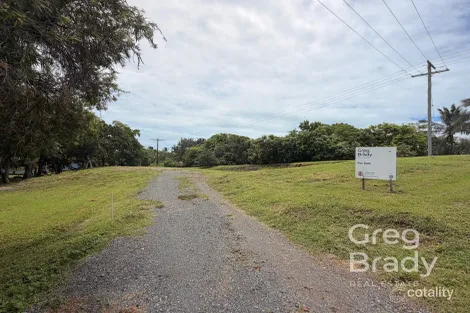 4 Captain Blackwood Dr, Sarina Beach, QLD 4737