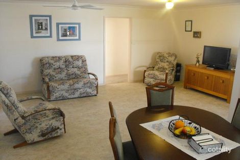 Property photo of 11 Victoria Place Forster NSW 2428