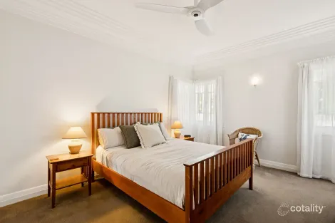 Property photo of 23 Coventry Street Hawthorne QLD 4171