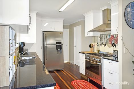 Property photo of 12 Mansfield Drive Beaconsfield QLD 4740
