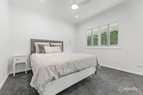 Property photo of 10 Northam Avenue Bardon QLD 4065