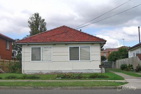 80 Juno Pde, Greenacre, NSW 2190