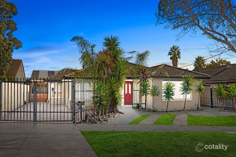 Property photo of 18 Fitzpatrick Drive Altona Meadows VIC 3028
