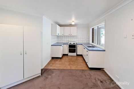 Property photo of 15 Armstrong Crescent Robertson NSW 2577