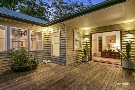 Property photo of 34 Wongawallan Road Tamborine Mountain QLD 4272