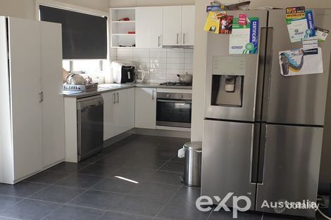 Property photo of 92A Champion Parade Craigieburn VIC 3064