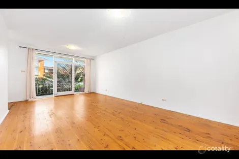Property photo of 2/12 Grafton Crescent Dee Why NSW 2099