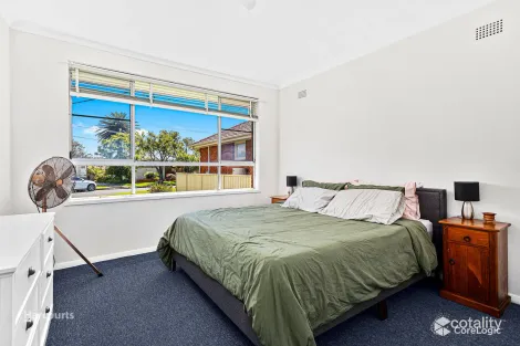 Property photo of 5 Craig Crescent Dapto NSW 2530