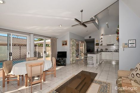 Property photo of 11 Tannah Court Broadbeach Waters QLD 4218