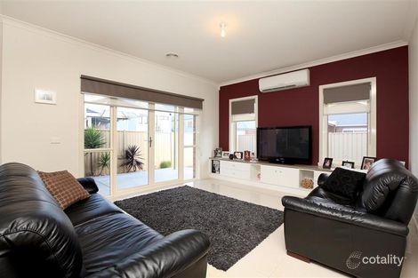 Property photo of 34 The Avenue Caroline Springs VIC 3023