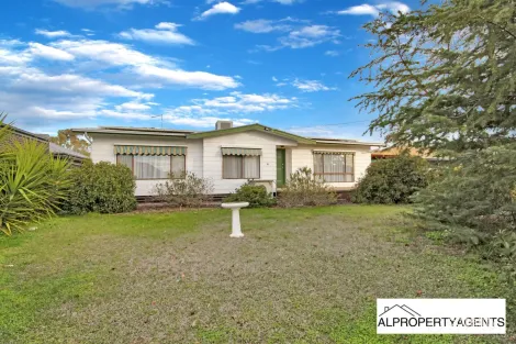 48 Williams Rd, Horsham, VIC 3400
