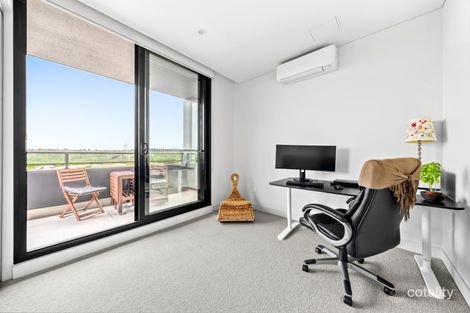Property photo of 624/8 Lapwing Street Wentworth Point NSW 2127