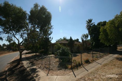 25 Amsterdam Rd, Hackham West, SA 5163