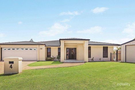 4 Cathben Ct, Wynnum West, QLD 4178