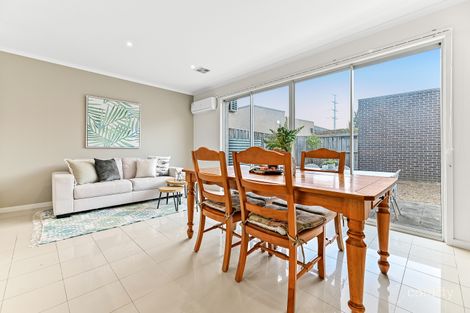 Property photo of 22 Ellis Park Avenue Mulgrave VIC 3170