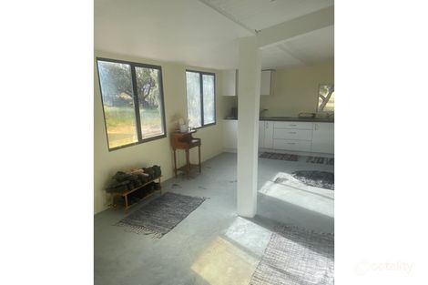 Property photo of 89 Newcastle Street York WA 6302