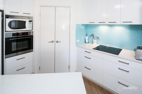 Property photo of 4 Veitch Close Wellington Point QLD 4160