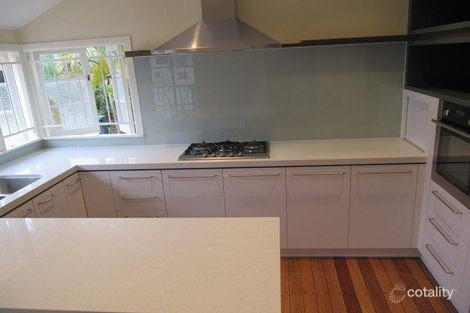 Property photo of 32 Hefferan Street Fairfield QLD 4103